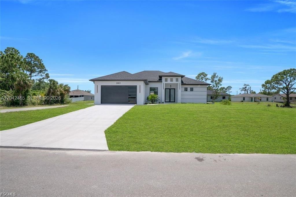 3901 3rd ST SW, Lehigh Acres FL 33976