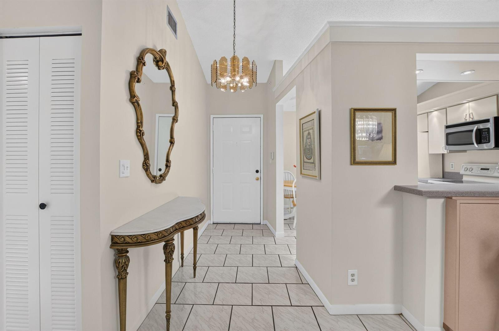 10546 Beach Palm Court # B, Boynton Beach FL 33437 photo 4