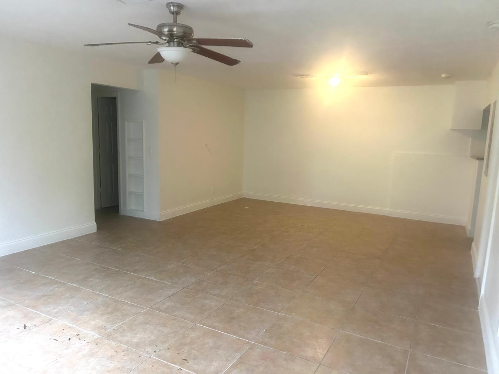 1067 Iroquois Avenue, Fort Lauderdale FL 33312 photo 3