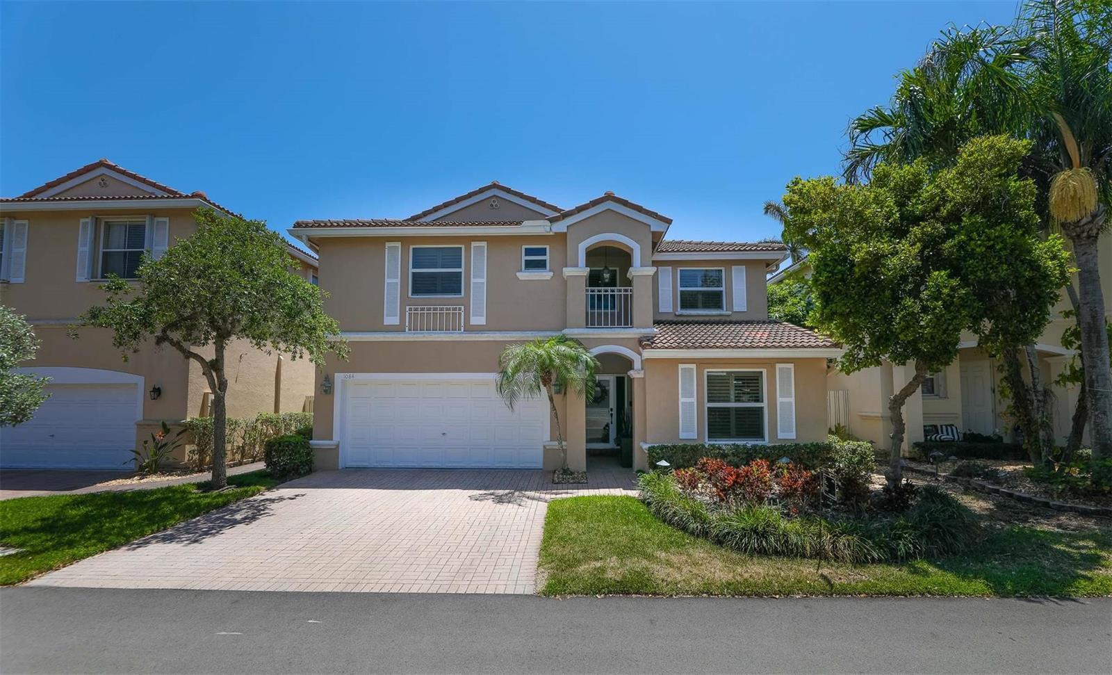 1084 Corkwood Street, Hollywood FL 33019 photo 3