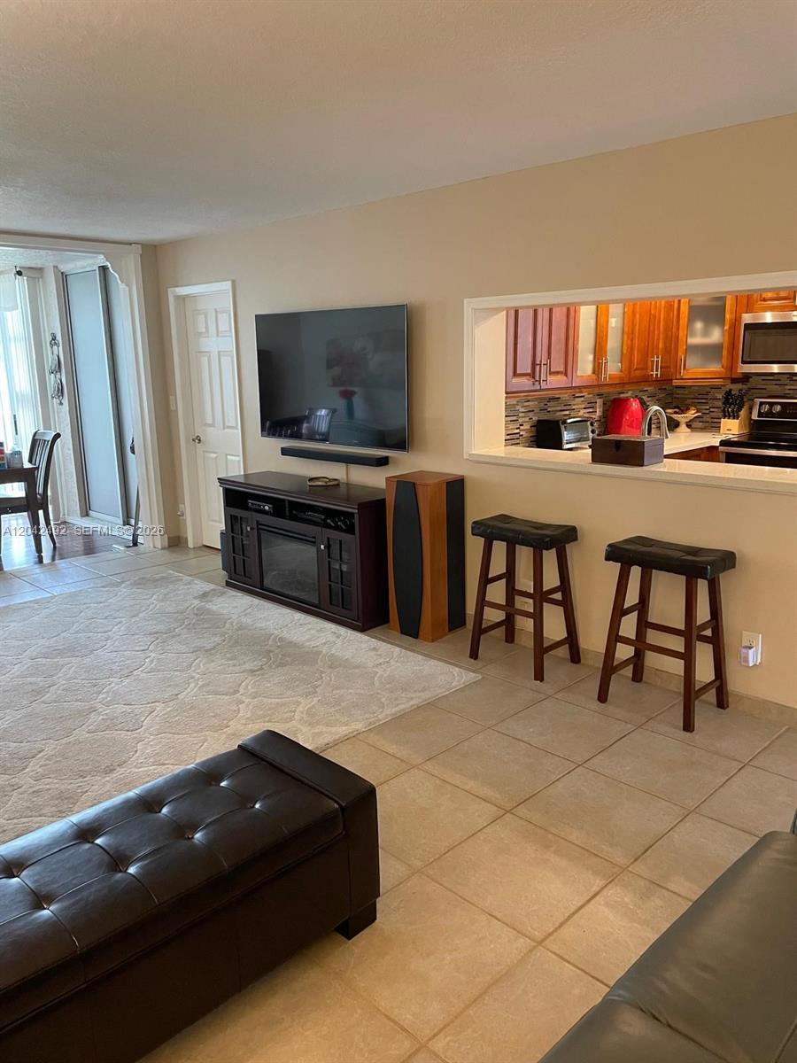 9520 Seagrape Dr # 106, Davie FL 33324 photo 5