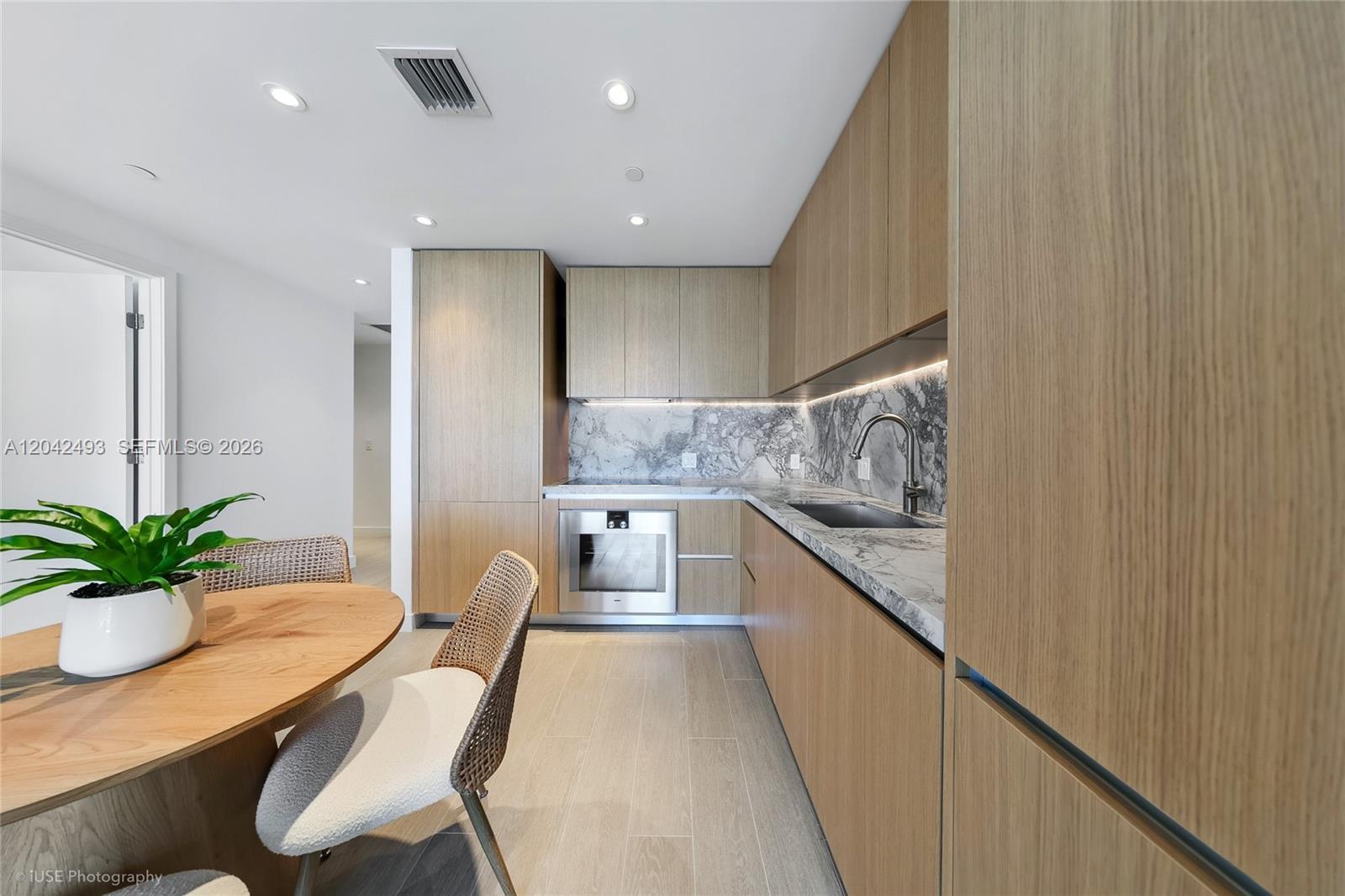 500 Alton Rd # 1906, Miami Beach FL 33139 photo 4