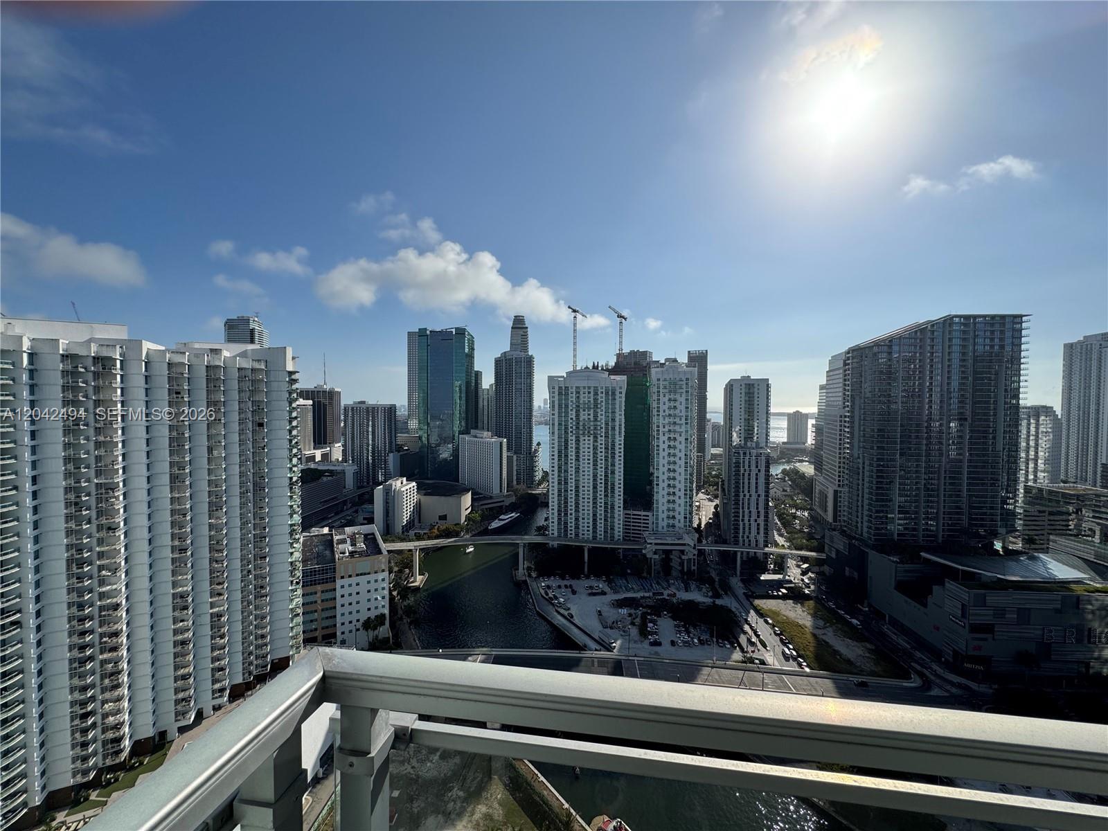 92 SW 3rd St # 3912, Miami FL 33130 photo 4