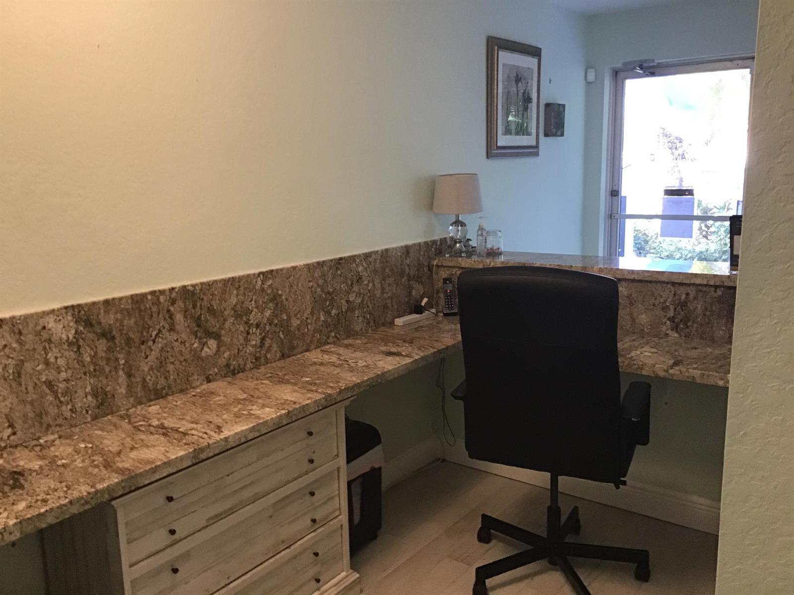 812 SE 8th Avenue, Deerfield Beach FL 33441 photo 5