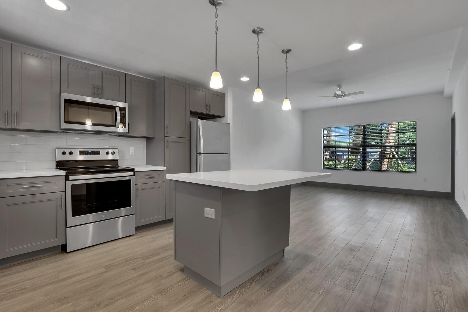 540 NE 14th Court # 103, Fort Lauderdale FL 33304 photo 2