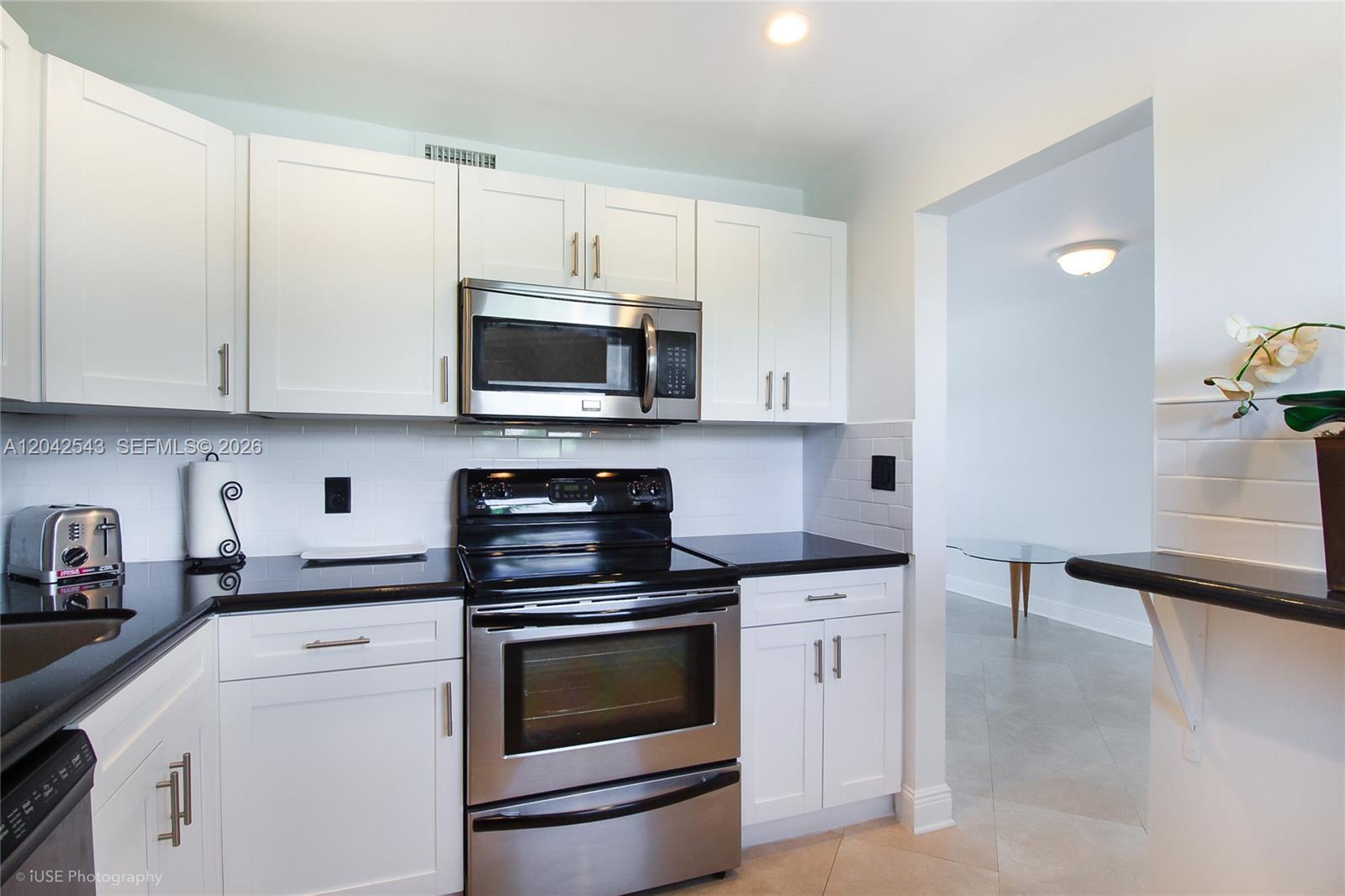 1612 Jefferson Ave, Miami Beach FL 33139 photo 2