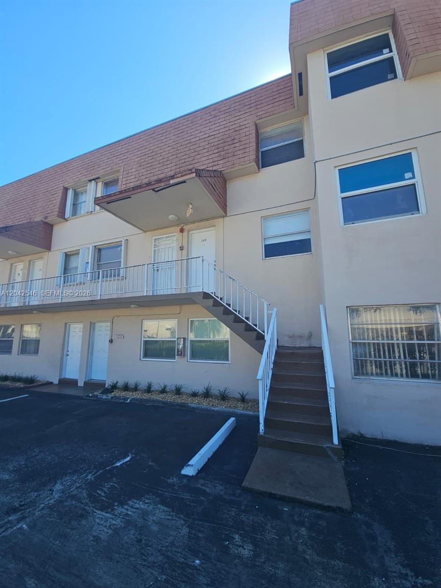 1560 W 46th St # 244, Hialeah FL 33012 photo 2