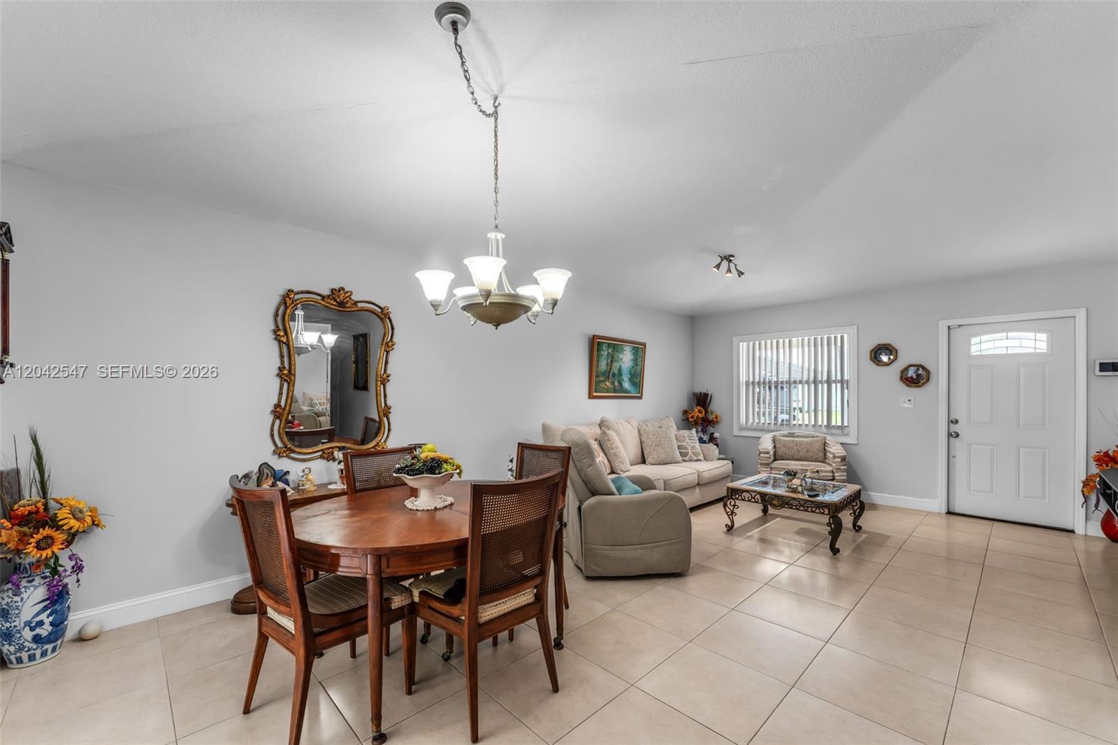 18250 SW 139th Ct, Miami FL 33177 photo 4
