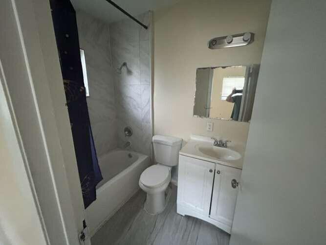 3370 NW 8th Place, Lauderhill FL 33311 photo 4