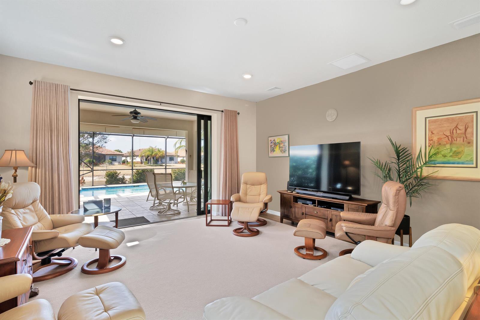 5021 Monroe Circle, Vero Beach FL 32967 photo 2