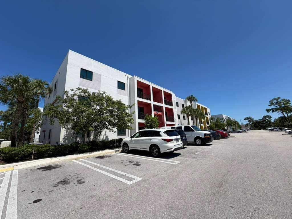 4260 Lakewood Road # 205, FL 33461 photo 4