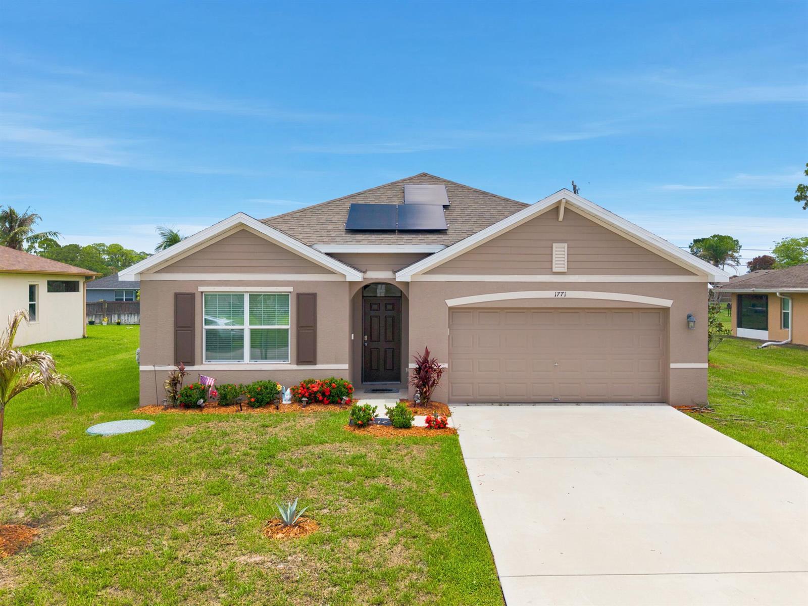 1771 SW Lofgren Avenue, Port St. Lucie FL 34953