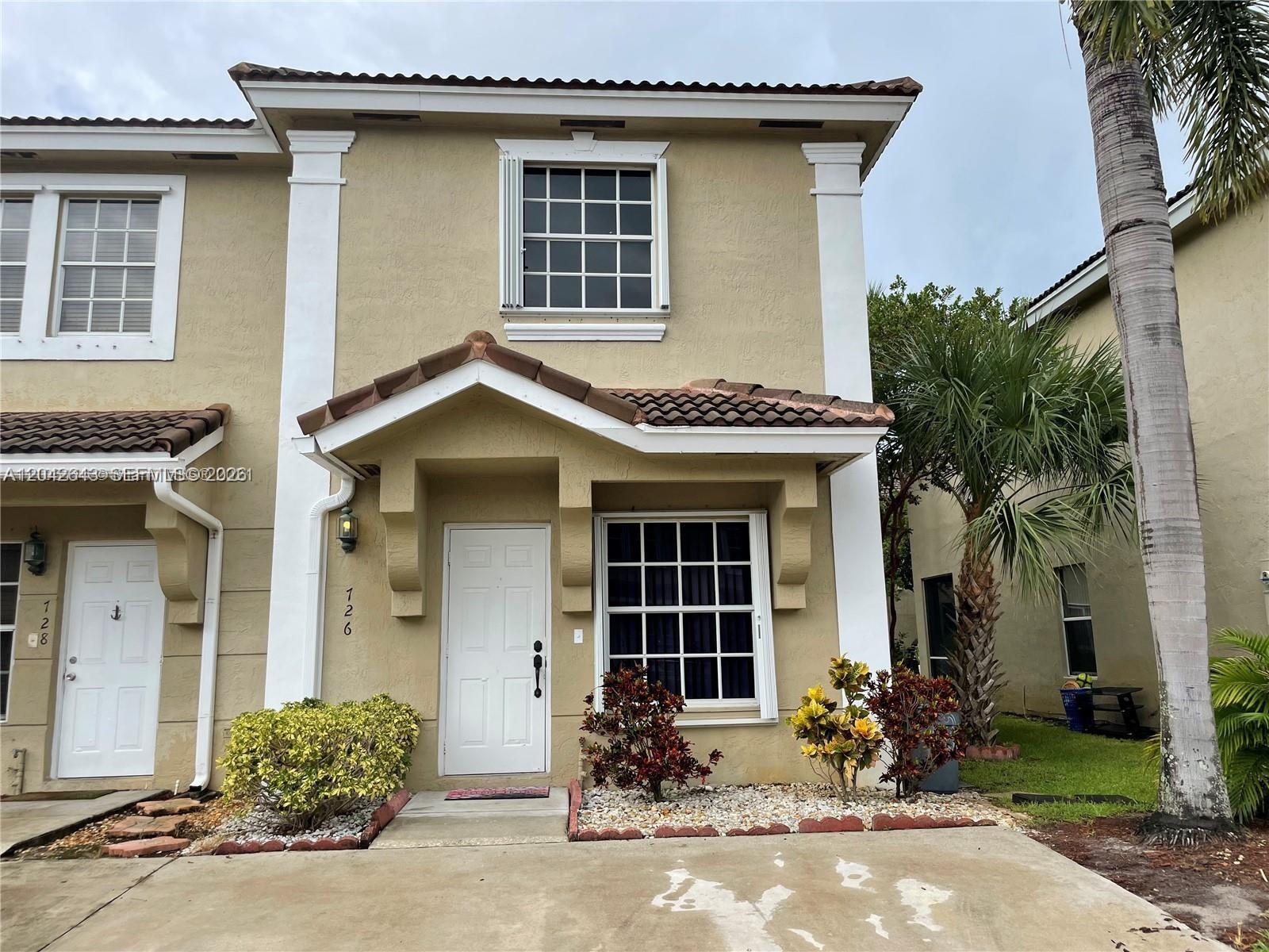 726 SW 122nd Ave # 726, Pembroke Pines FL 33025 photo 2