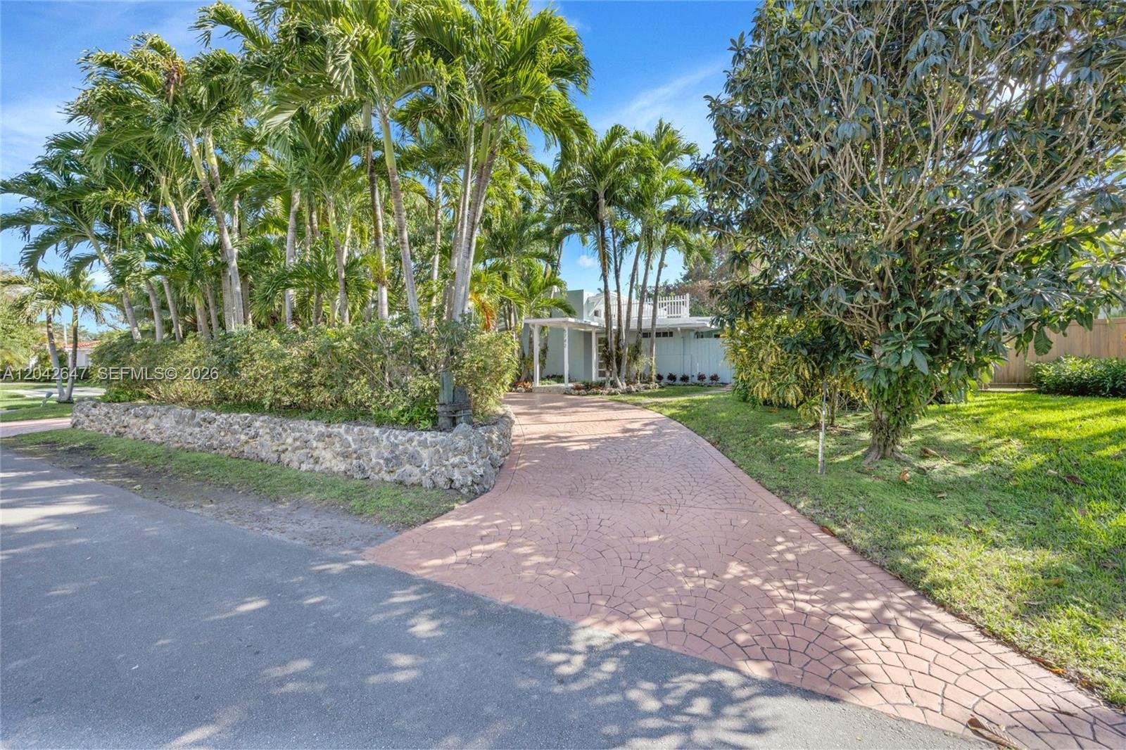 5742 SW 51st Ter, Miami FL 33155