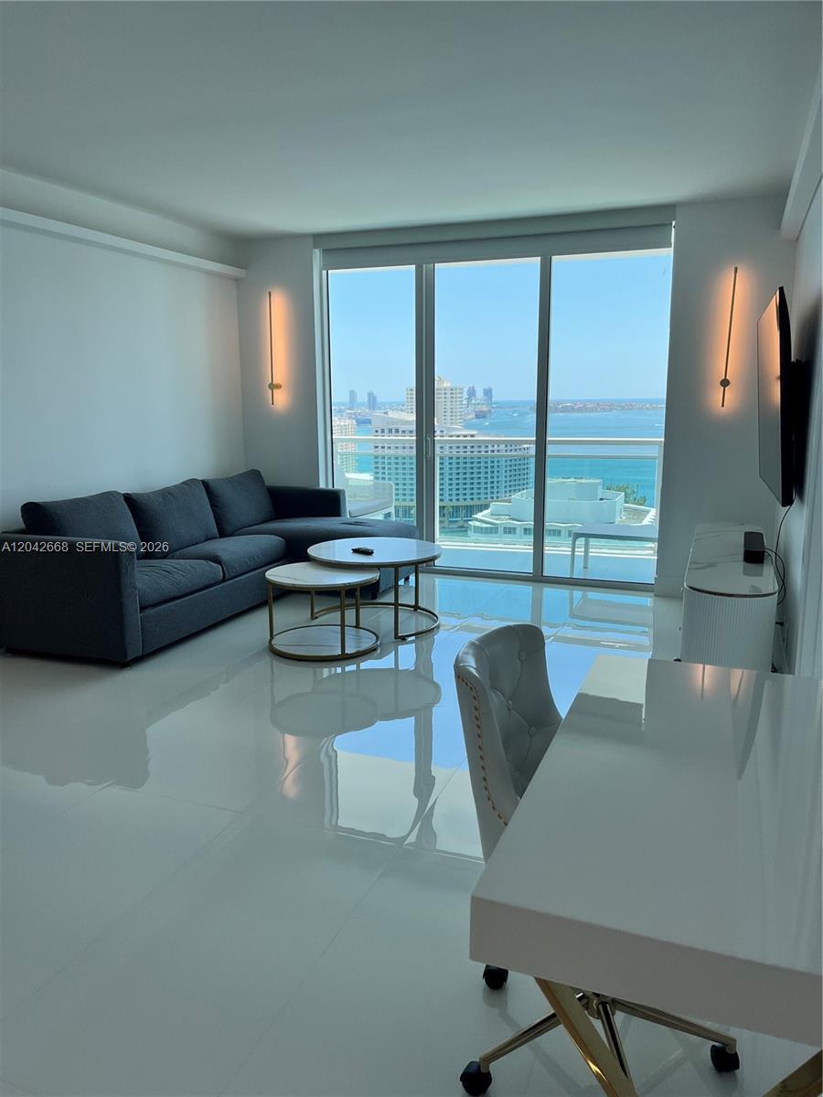951 Brickell Ave # 2704, Miami FL 33131 photo 4