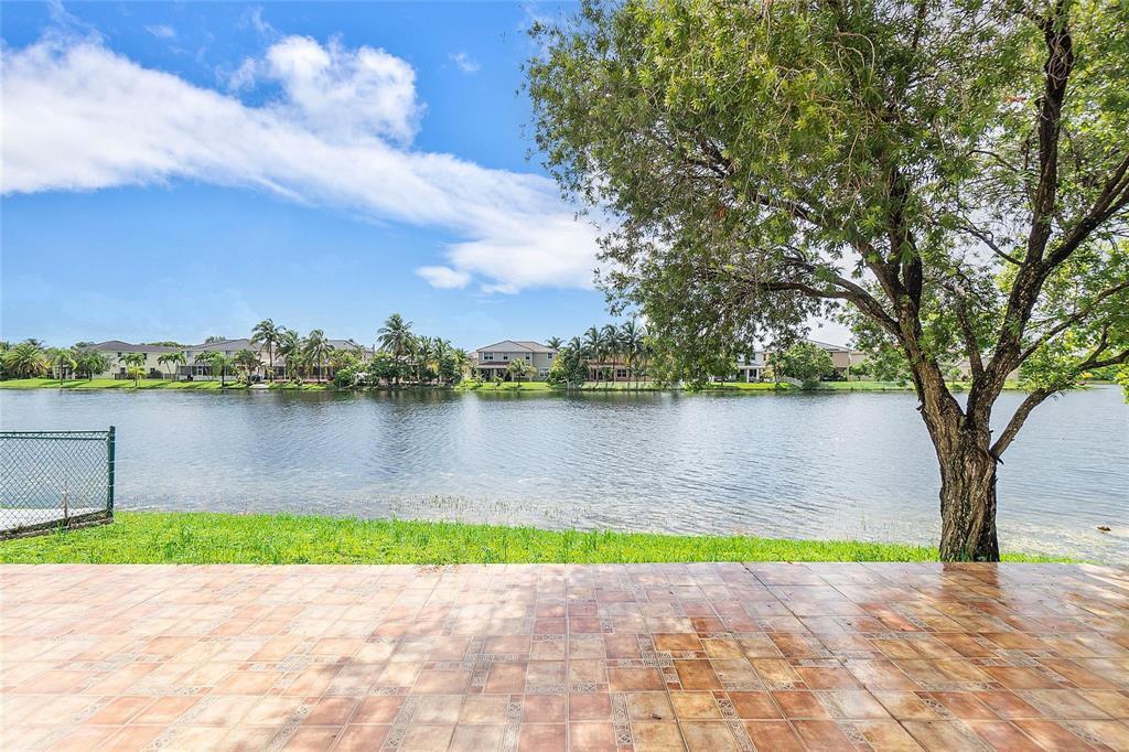 3923 SW 169th Terrace, Miramar FL 33027 photo 5