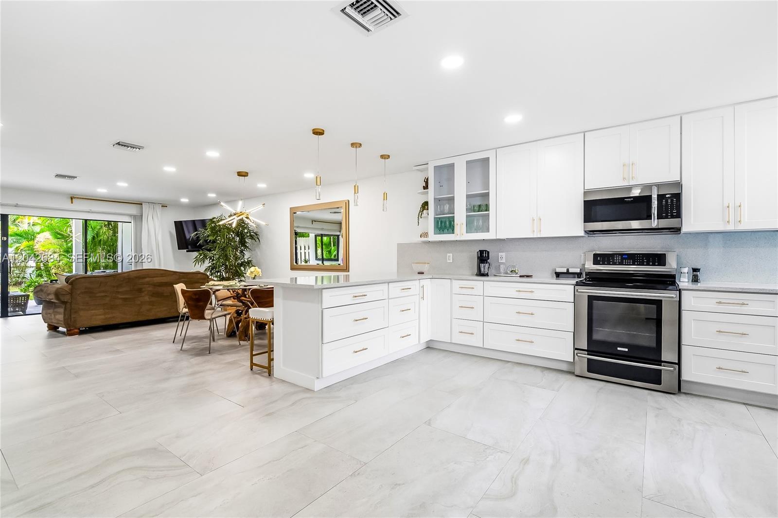 1301 SW 10th Ave # 105, Delray Beach FL 33444 photo 2