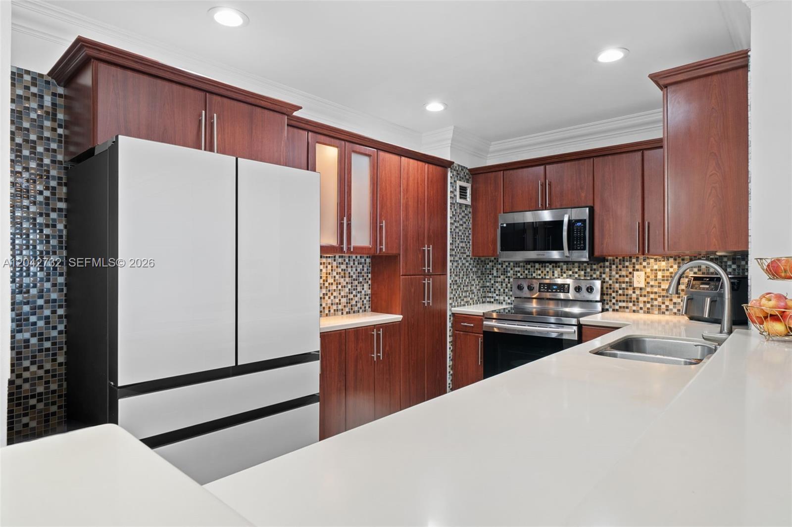 20100 W Country Club Dr, Aventura FL 33180