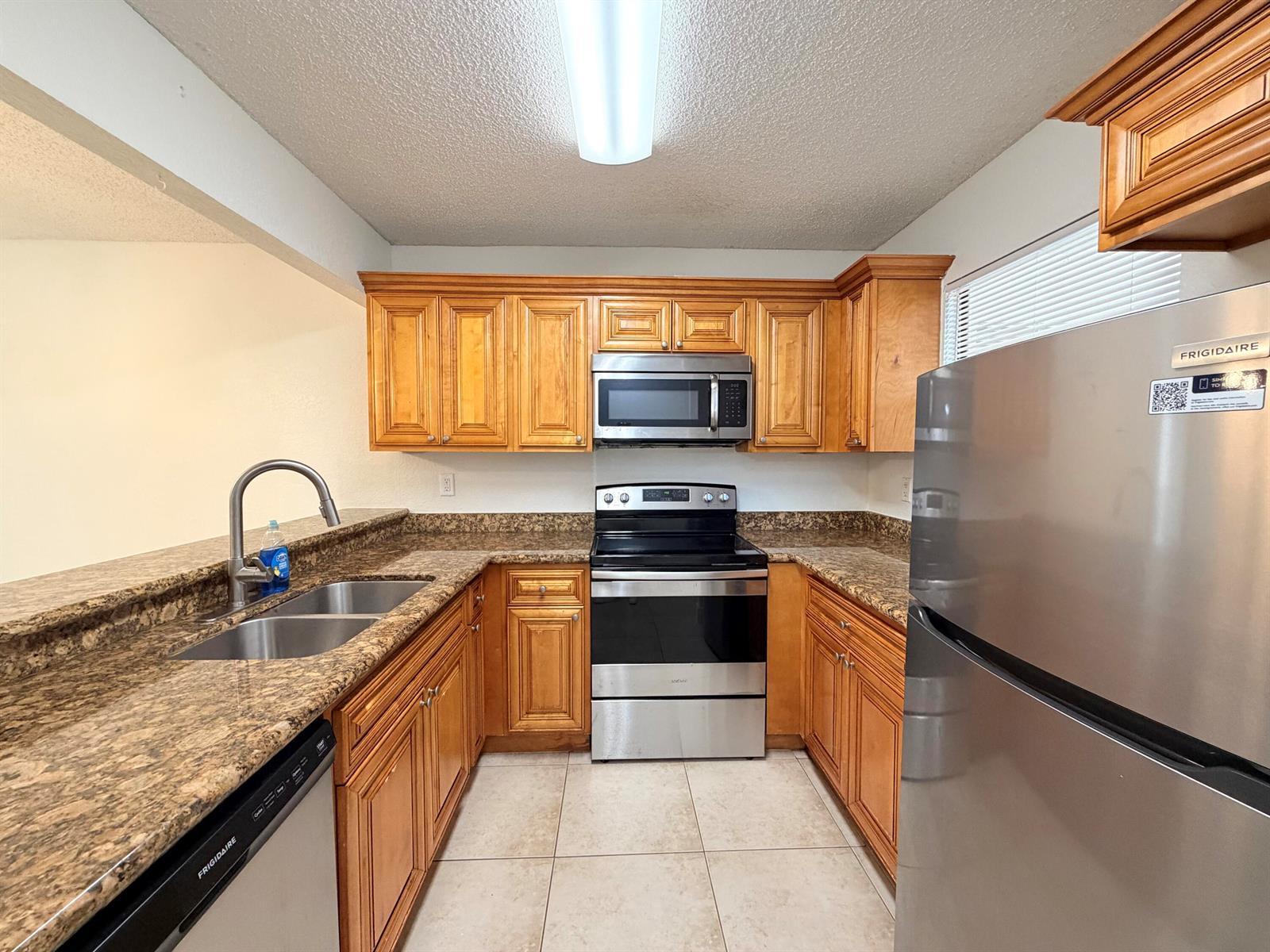 1541 Windorah Way, West Palm Beach FL 33411 photo 3