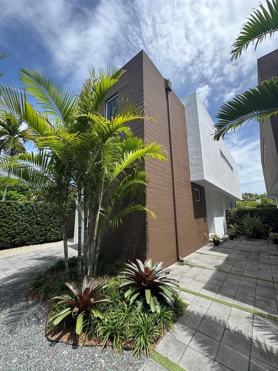 2947 SW 27th Ter # 0, Miami FL 33133