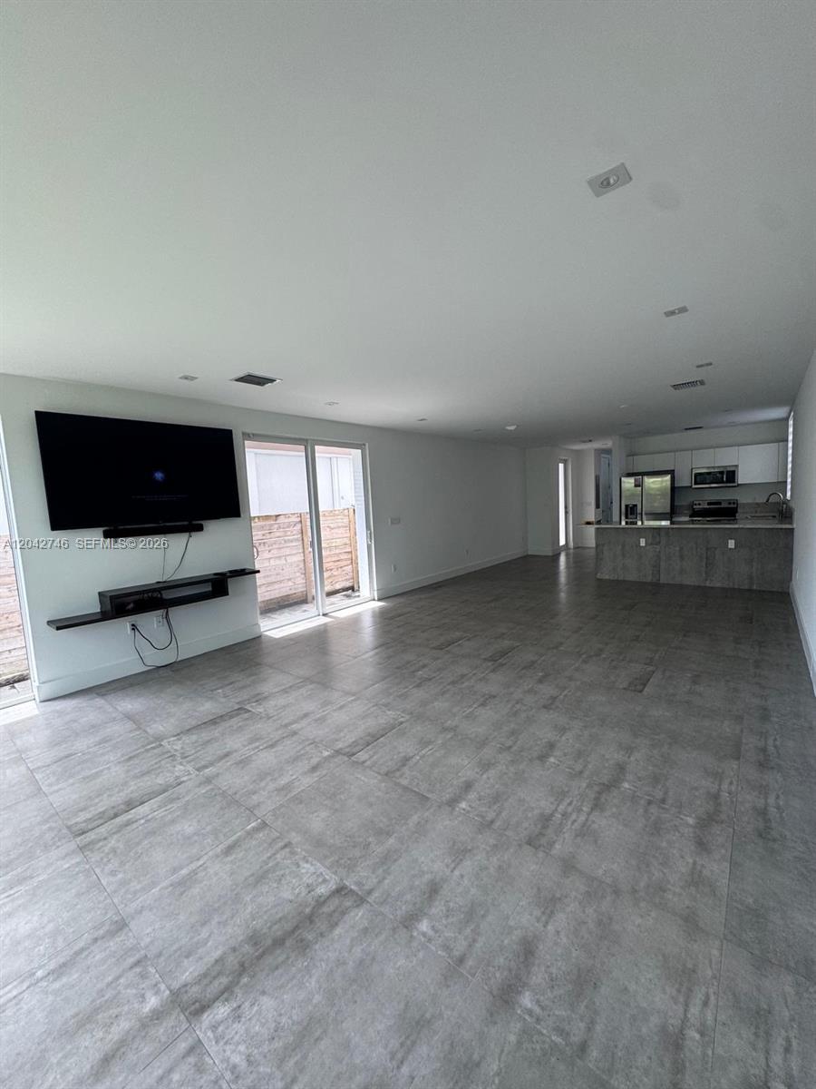 2947 SW 27th Ter # 0, Miami FL 33133 photo 4