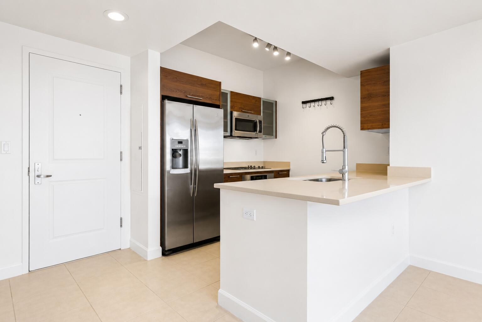 480 Hibiscus Street # 221, West Palm Beach FL 33401 photo 2