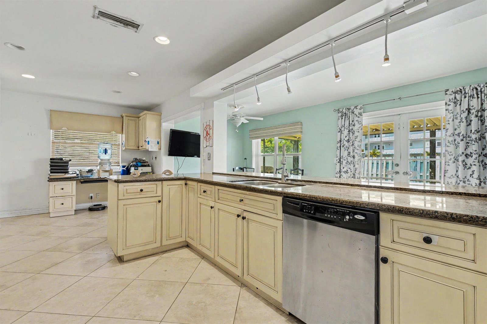 3201 Liberty Street, Hollywood FL 33021 photo 4
