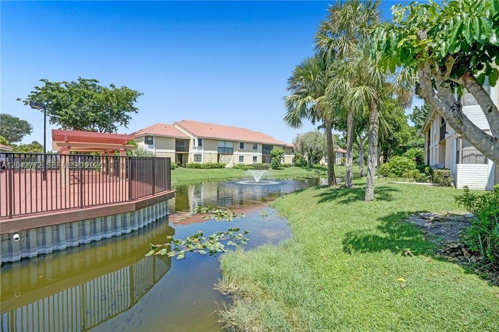 5721 Riverside Dr, Coral Springs FL 33067 photo 4