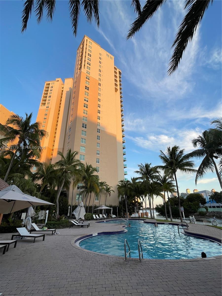 3330 NE 190th St # 1112, Aventura FL 33180 photo 3