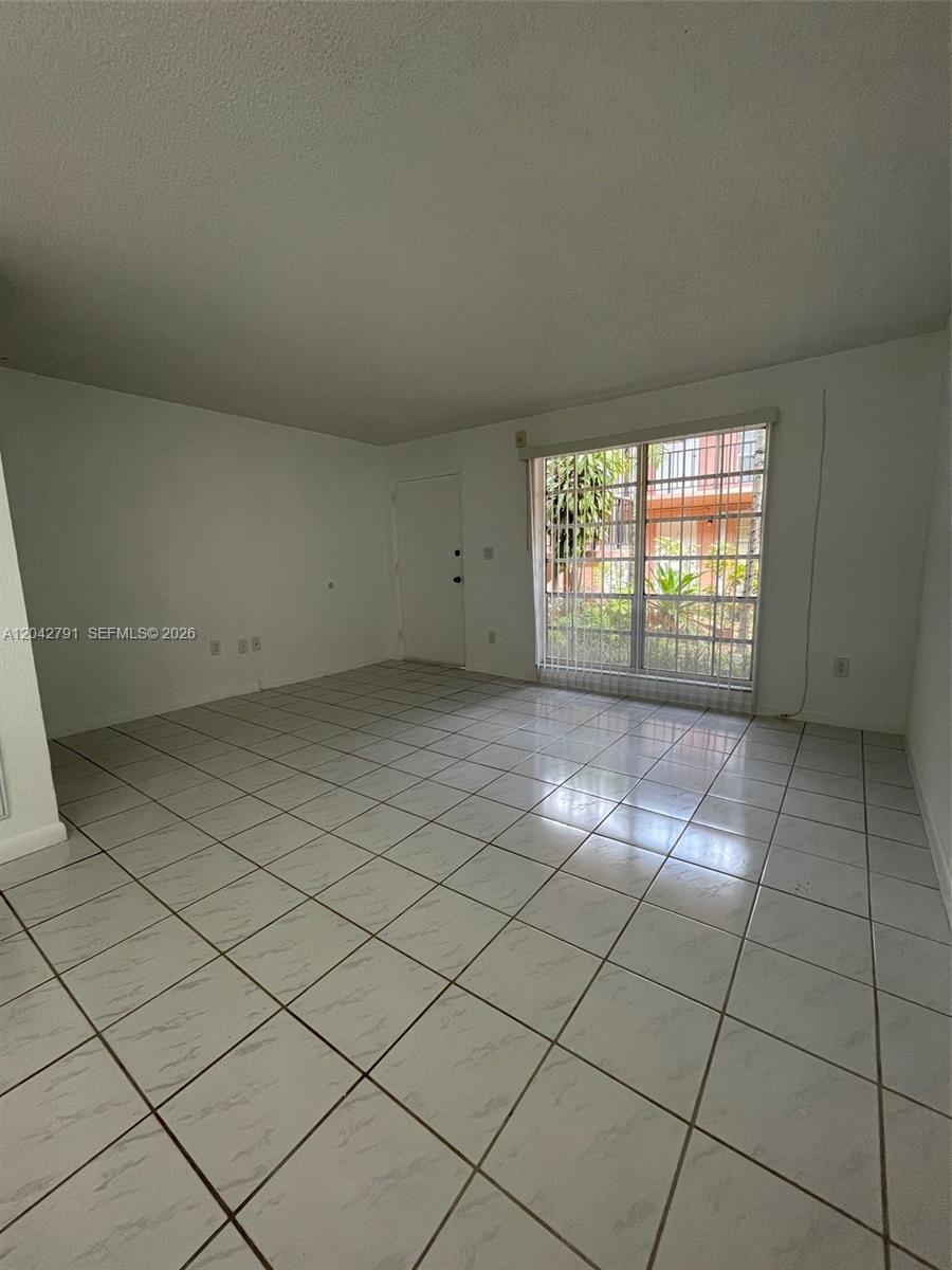 10832 SW 88th St # U13, Miami FL 33176 photo 2