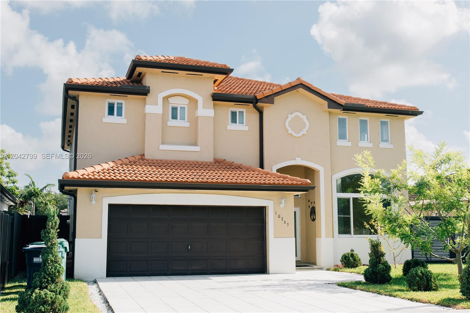 10763 SW 229th St, Miami FL 33170 photo 2