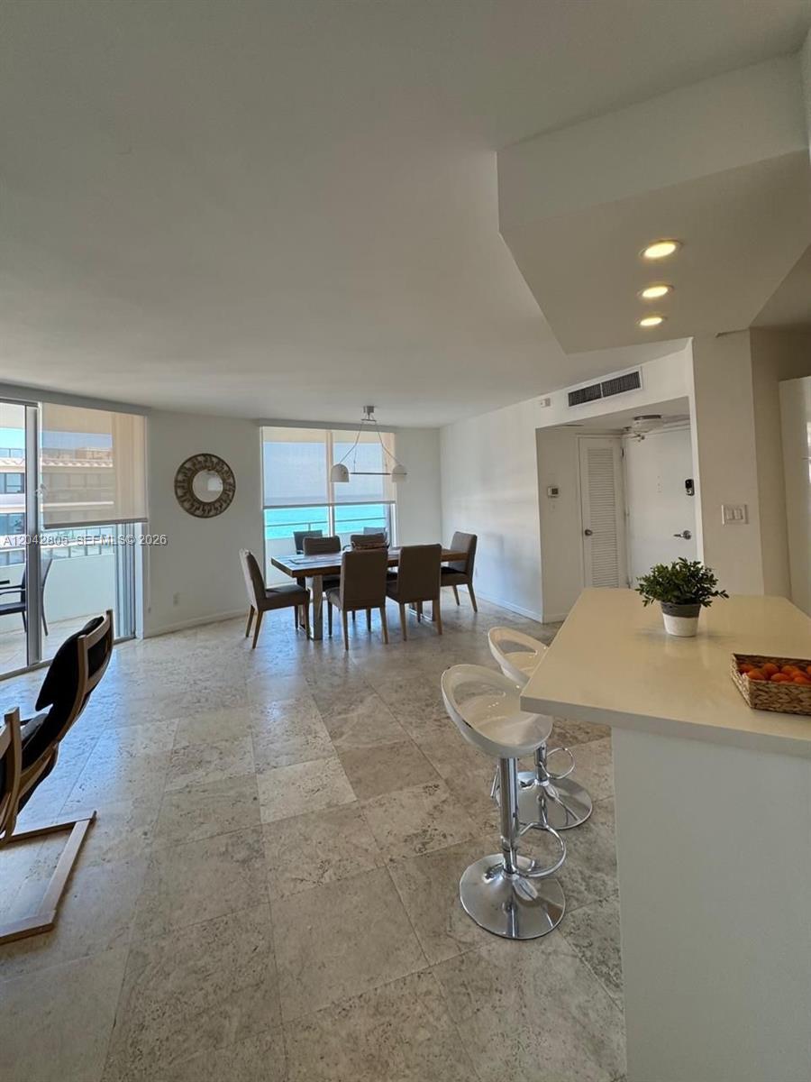 5161 E Collins Ave # 1612, Miami Beach FL 33140 photo 2