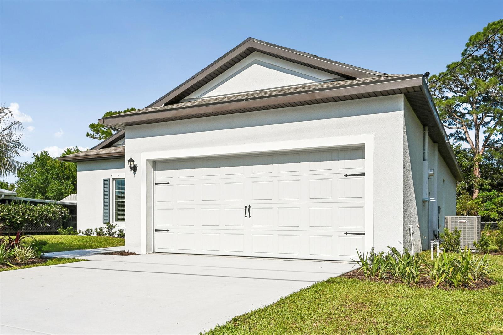 6010 Hickory Drive, Fort Pierce FL 34982 photo 3