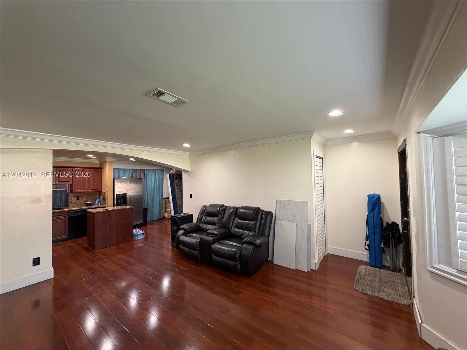 2021 NW 10th Ave, Fort Lauderdale FL 33311 photo 2