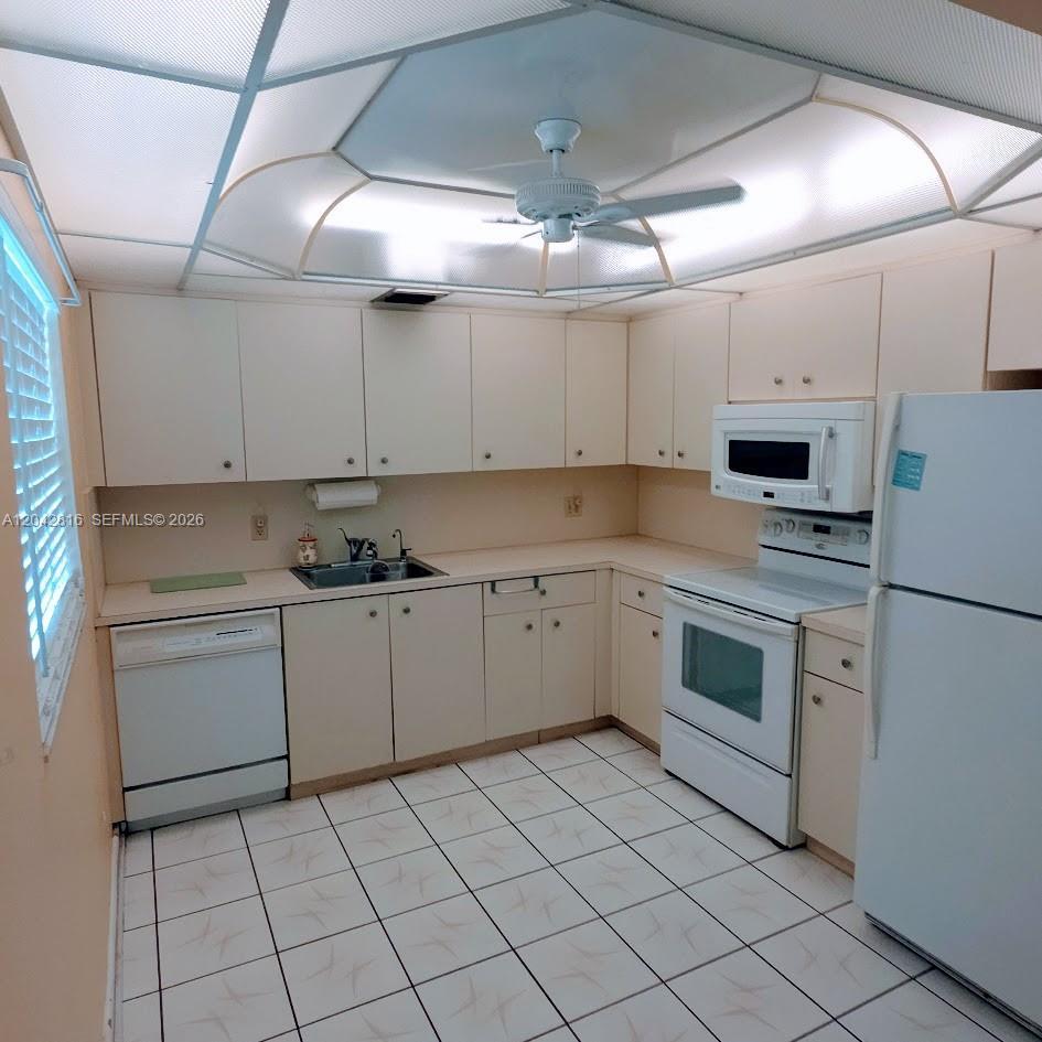 800 SW 131st Ave # 301F, Pembroke Pines FL 33027 photo 2