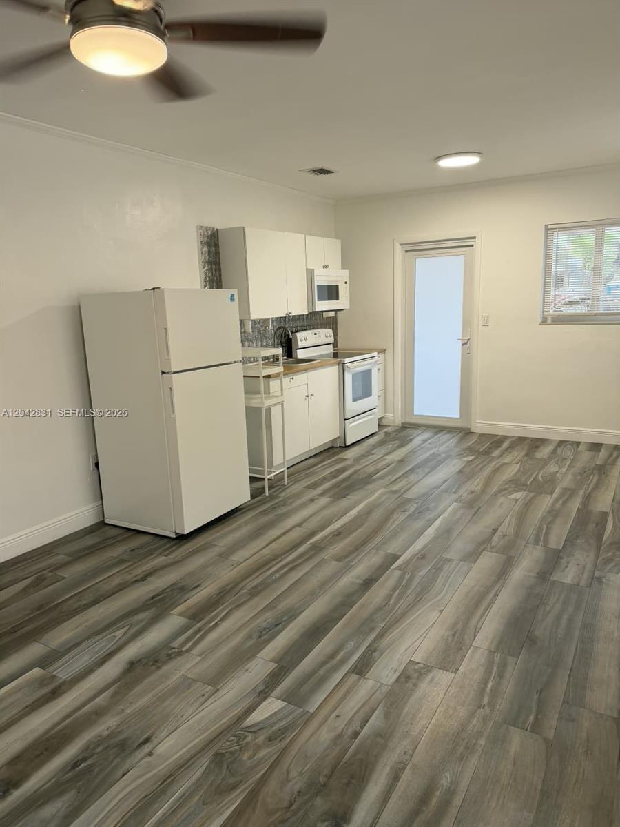 3115 NW 23rd Ave # 0, Miami FL 33142 photo 2