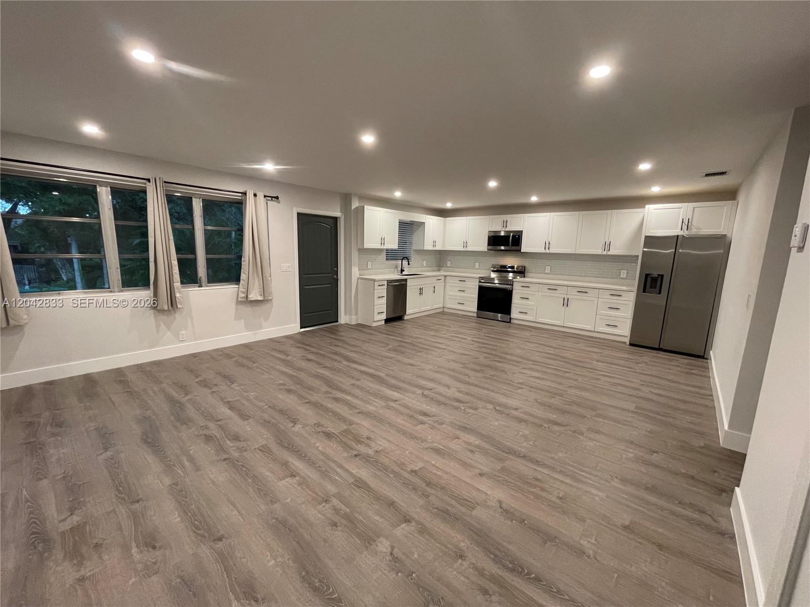10751 SW 48th St, Davie FL 33328 photo 5
