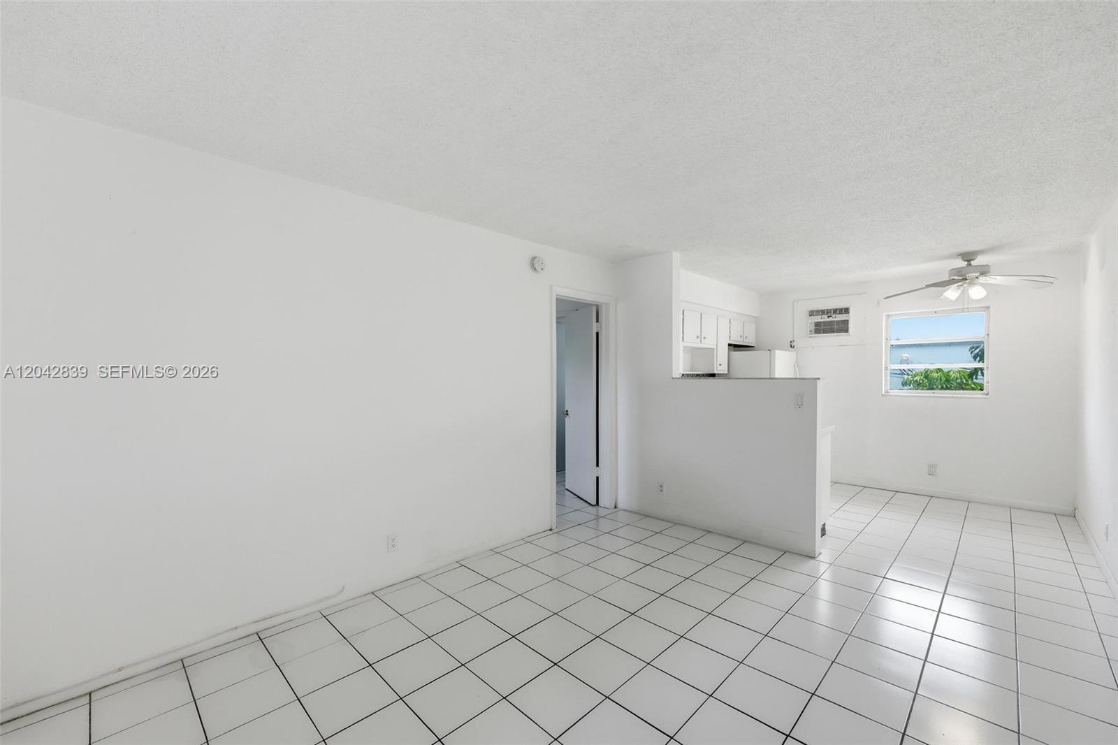 400 SE 31st St # 6, Fort Lauderdale FL 33316 photo 2