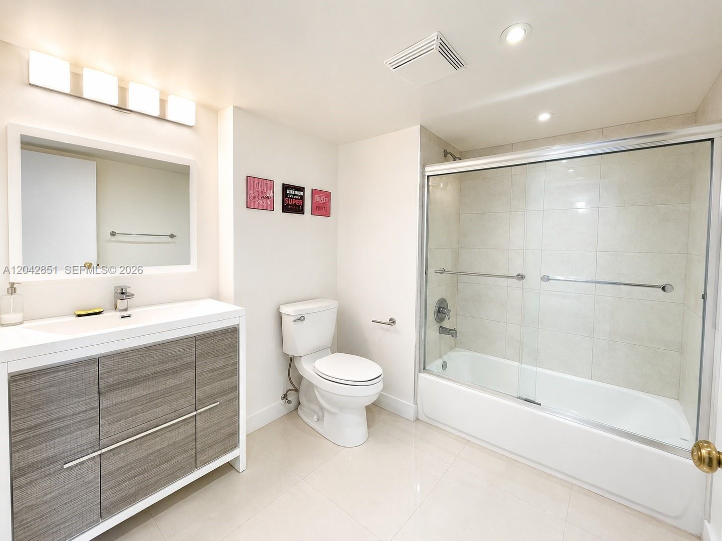 555 NE 15th St # 403, Miami FL 33132 photo 5
