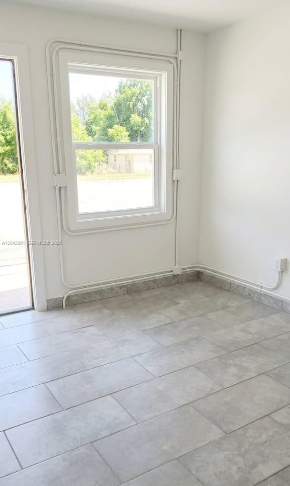 240 SW 6th St # 1, Belle Glade FL 33430 photo 3