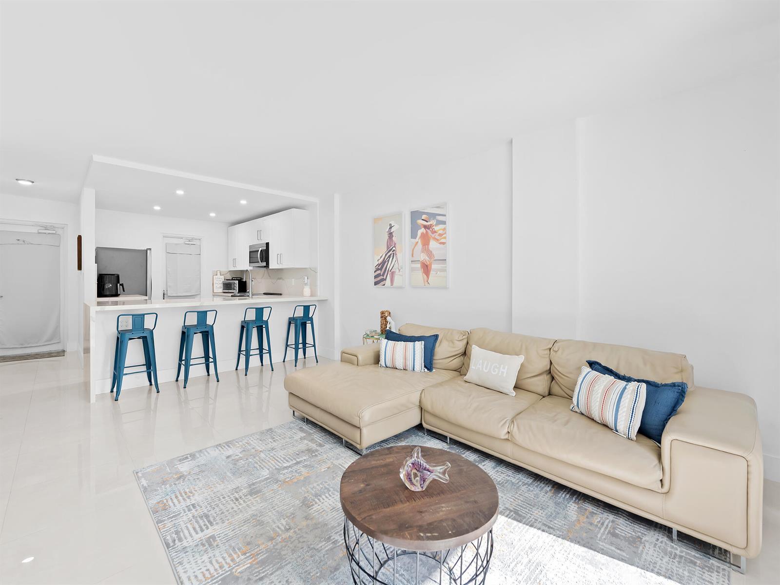 2200 NE 33rd Avenue # 2d, Fort Lauderdale FL 33305 photo 2