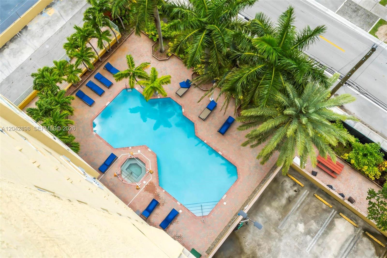 3500 Coral Way # 707, Miami FL 33145 photo 4