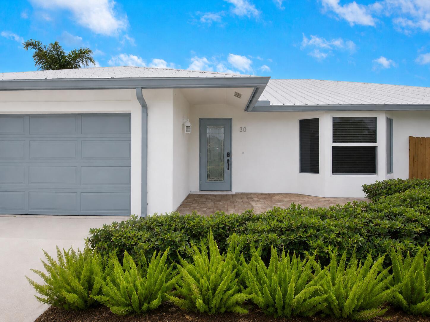 30 Chestnut Trail, Tequesta FL 33469 photo 4