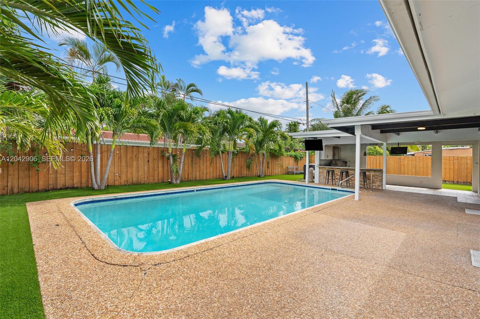 1250 NE 23rd Pl, Pompano Beach FL 33064 photo 5