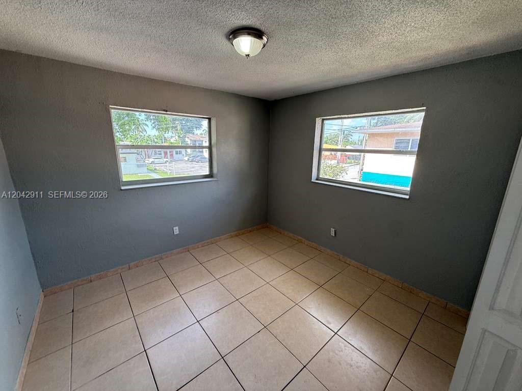 1945 NW 29th St # A6, Miami FL 33142 photo 2