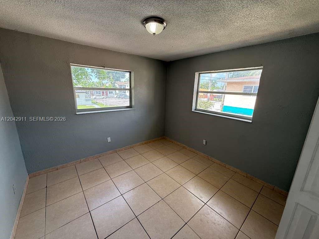 1945 NW 29th St # A6, Miami FL 33142 photo 5