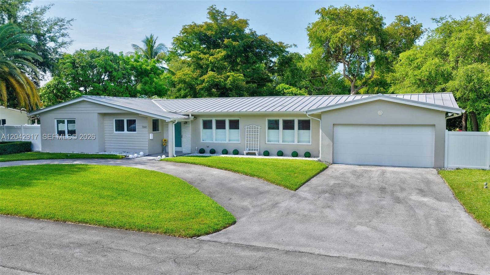 7240 SW 131st St, Pinecrest FL 33156 photo 3