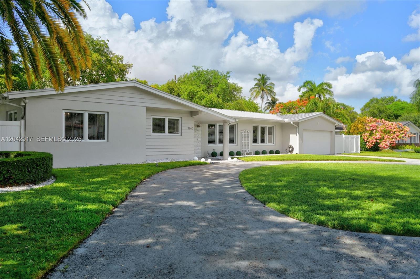 7240 SW 131st St, Pinecrest FL 33156