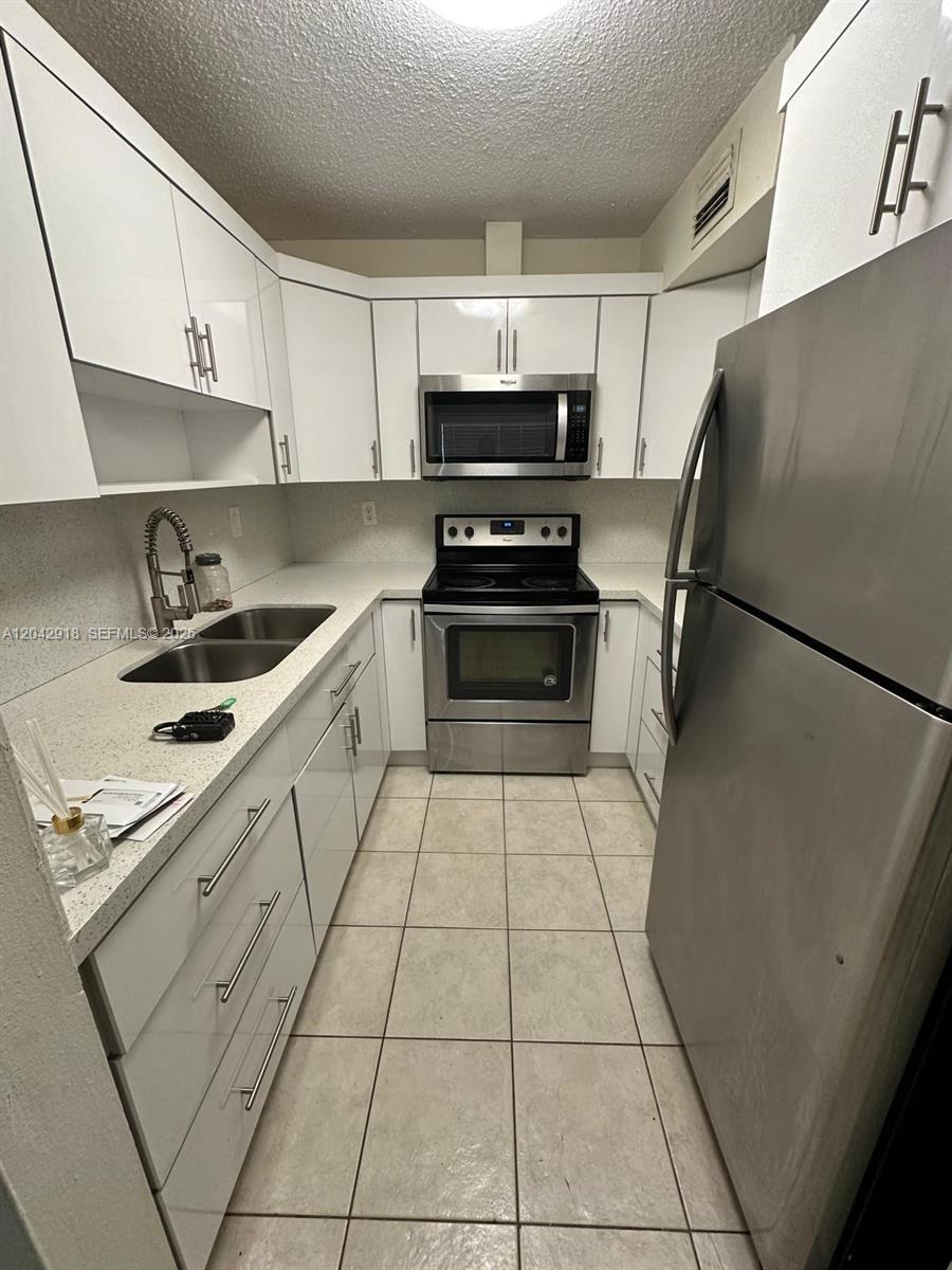 6675 W 4th Ave # 310, Hialeah FL 33012 photo 2