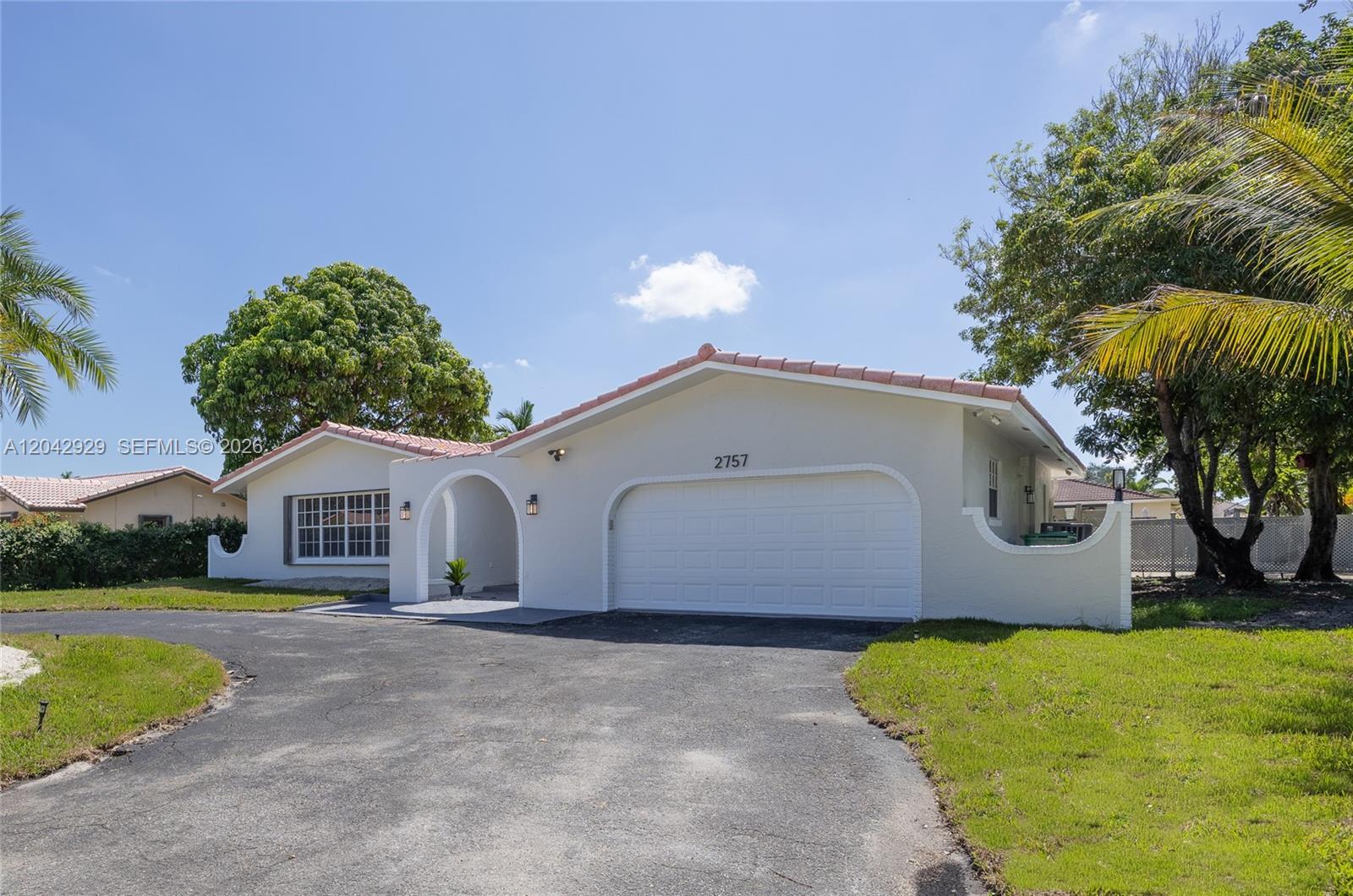 2757 NW 116th Ter, Coral Springs FL 33065 photo 2